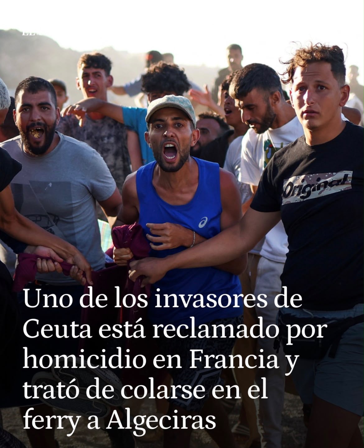 Uno de los migrantes que entraron en Ceuta está buscado por homicidio en Francia y trató de colarse en el ferry a Algeciras