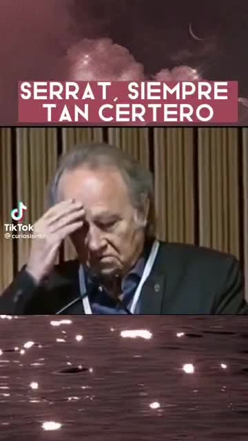 Un vídeo muestra un discurso de Serrat sobre las consecuencias del desarrollo tecnológico