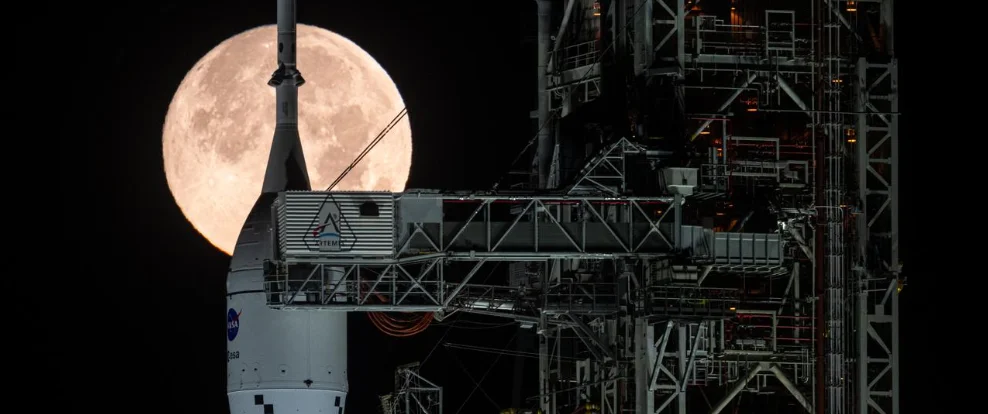 Bulos, desinformaciones y contexto sobre la misión espacial Artemis II para orbitar la Luna