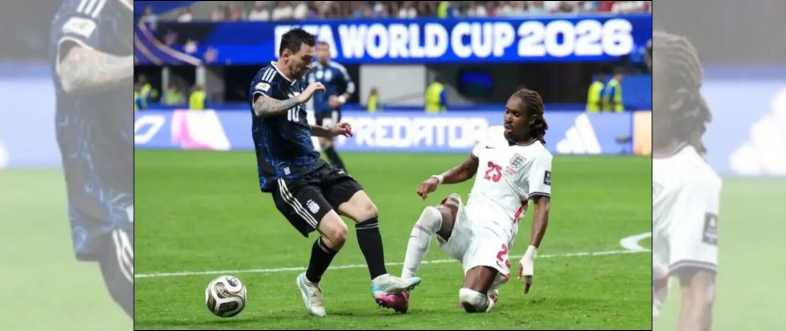 No, esta imagen de Messi pisando a Djed Spence en la jugada del segundo gol de Argentina ante Inglaterra en el Mundial no es real: está manipulada